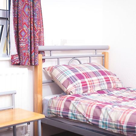 White Park Bay Youth Hostel Баллинтой Экстерьер фото
