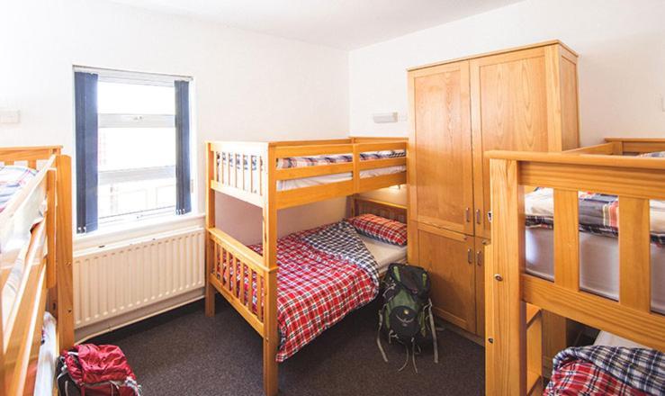 White Park Bay Youth Hostel Баллинтой Экстерьер фото