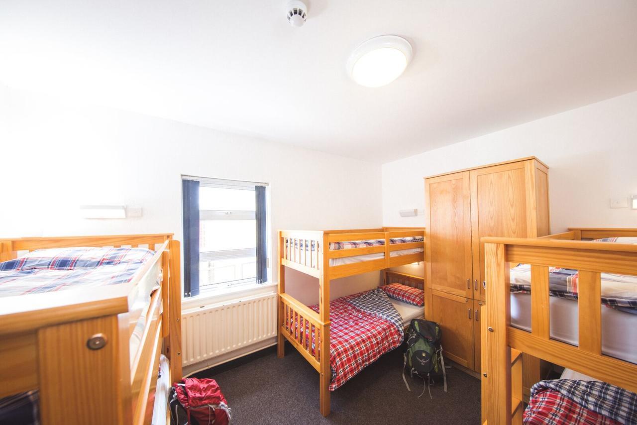 White Park Bay Youth Hostel Баллинтой Экстерьер фото