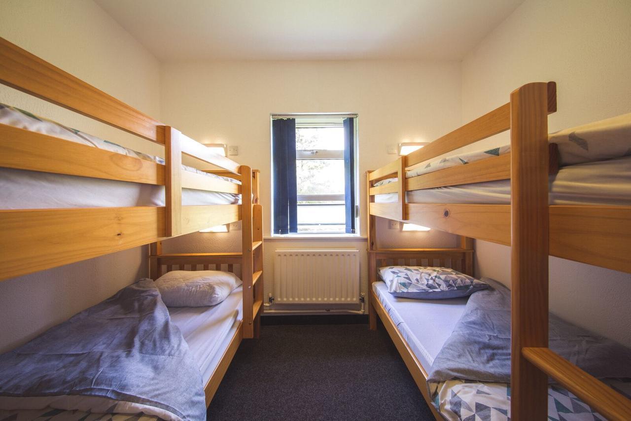 White Park Bay Youth Hostel Баллинтой Экстерьер фото