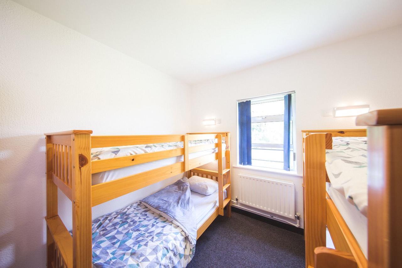 White Park Bay Youth Hostel Баллинтой Экстерьер фото